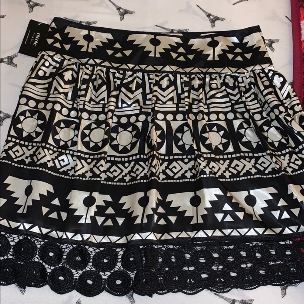 ‎Skirt